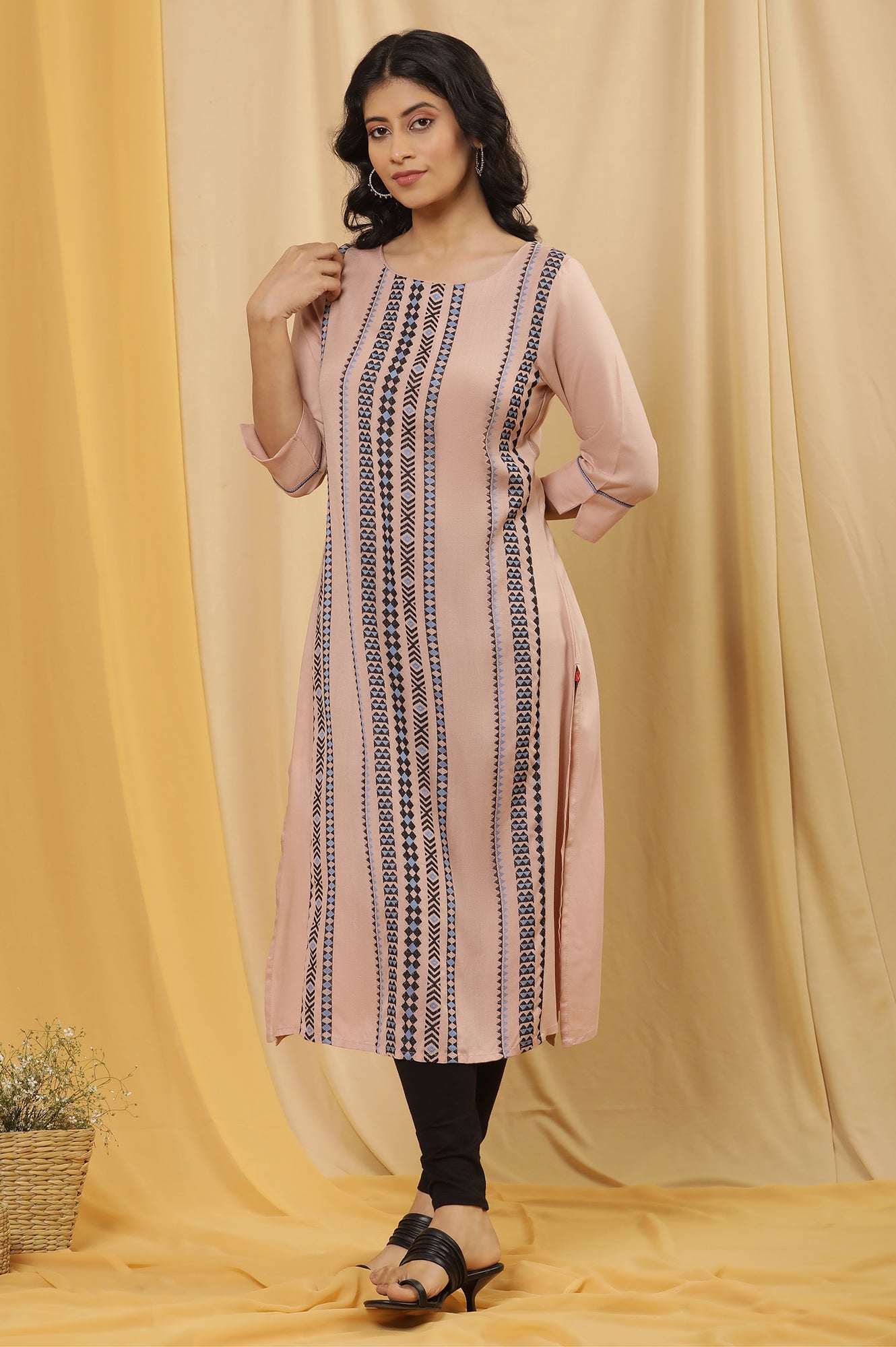 Pink Printed Straight Kurta, Tights And Dupatta Set