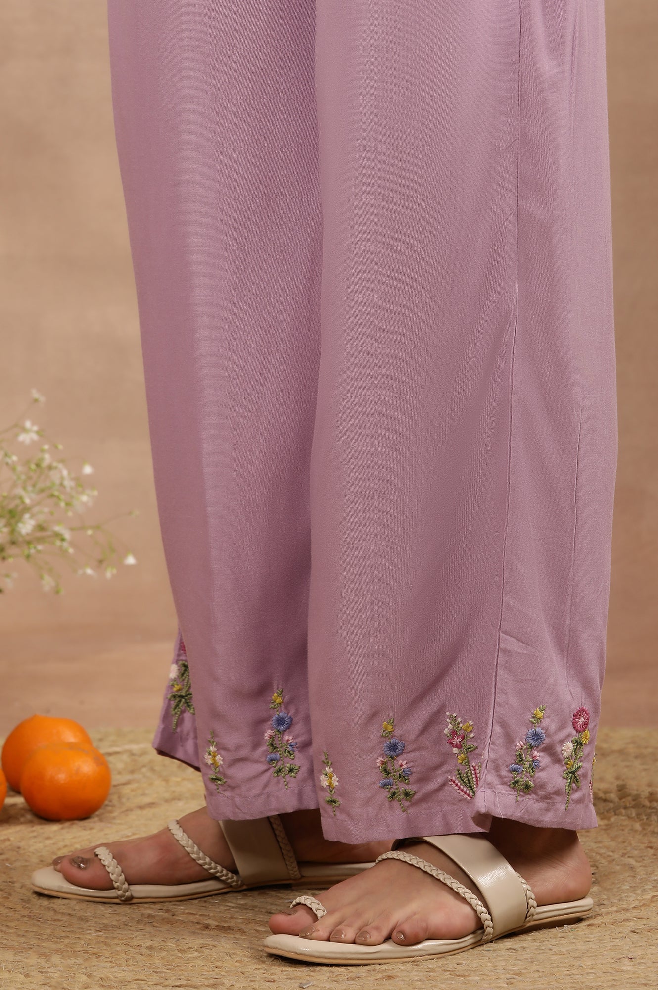 White Seer Sucker Embroidered Kurta And Pants Set