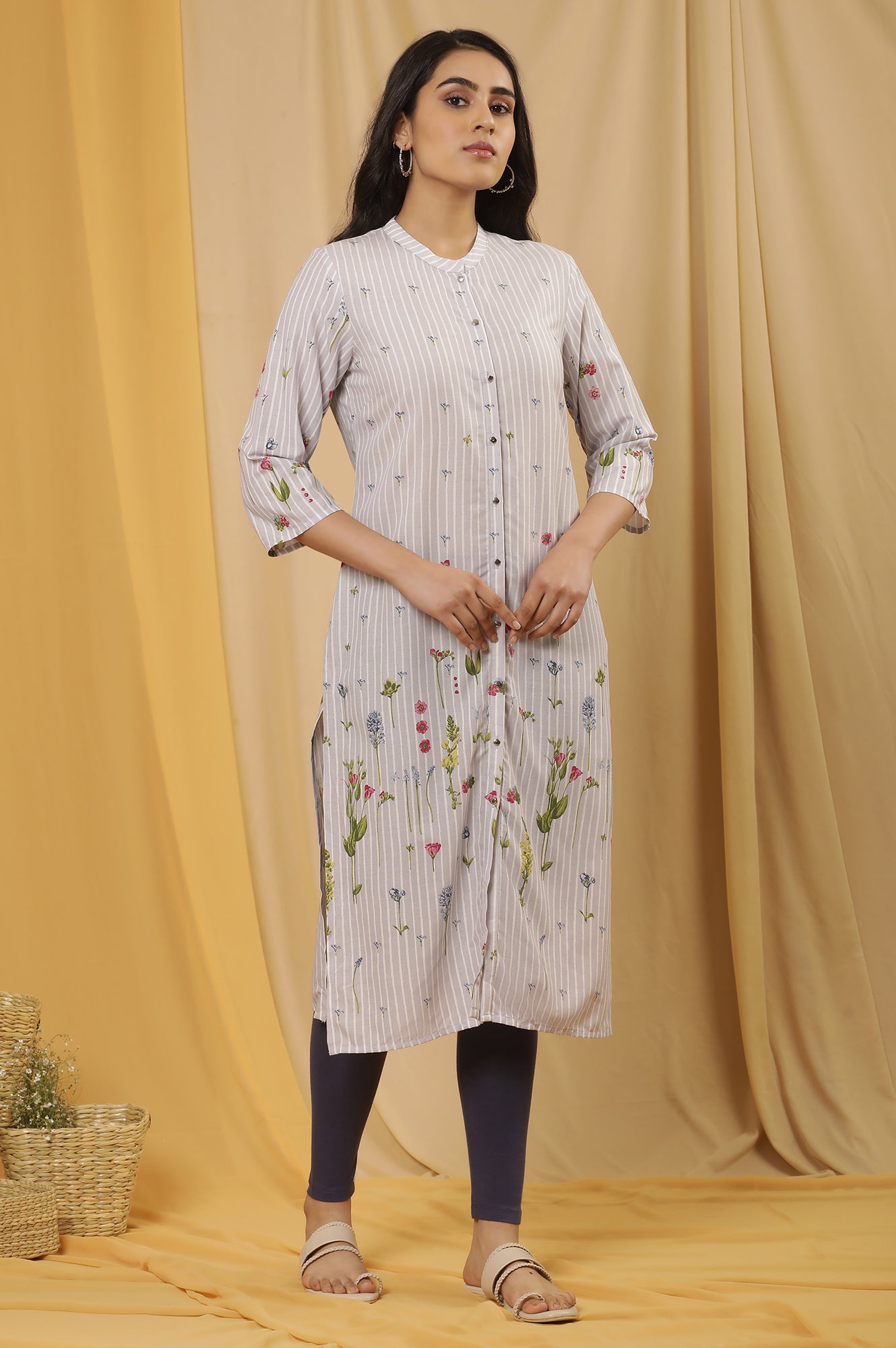 Blue Floral Printed Kurta And Tights Set