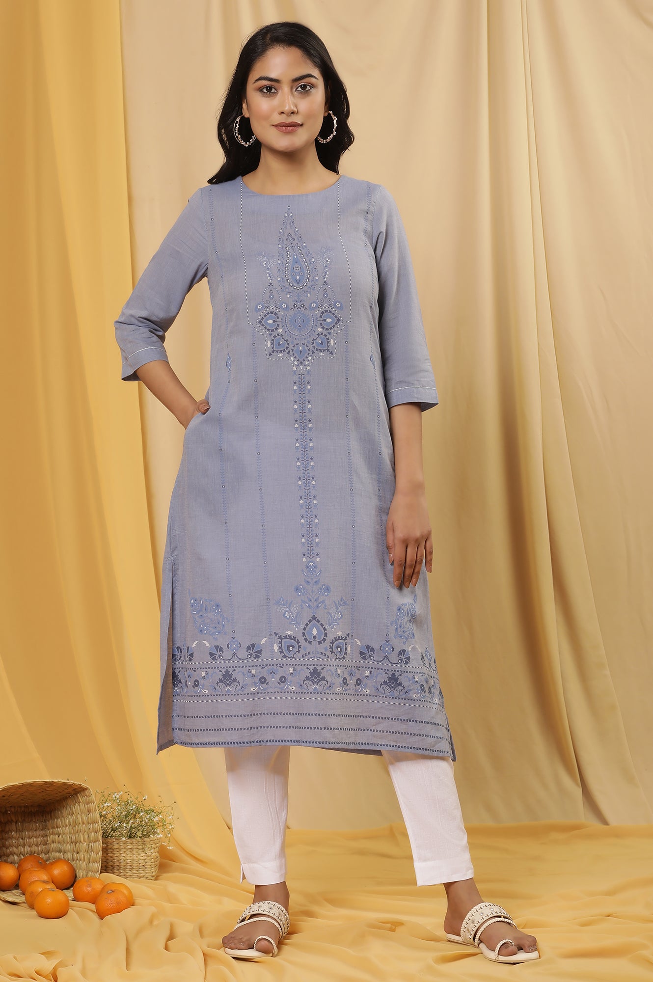 Blue Floral Printed Cotton Kurta And Pants Set