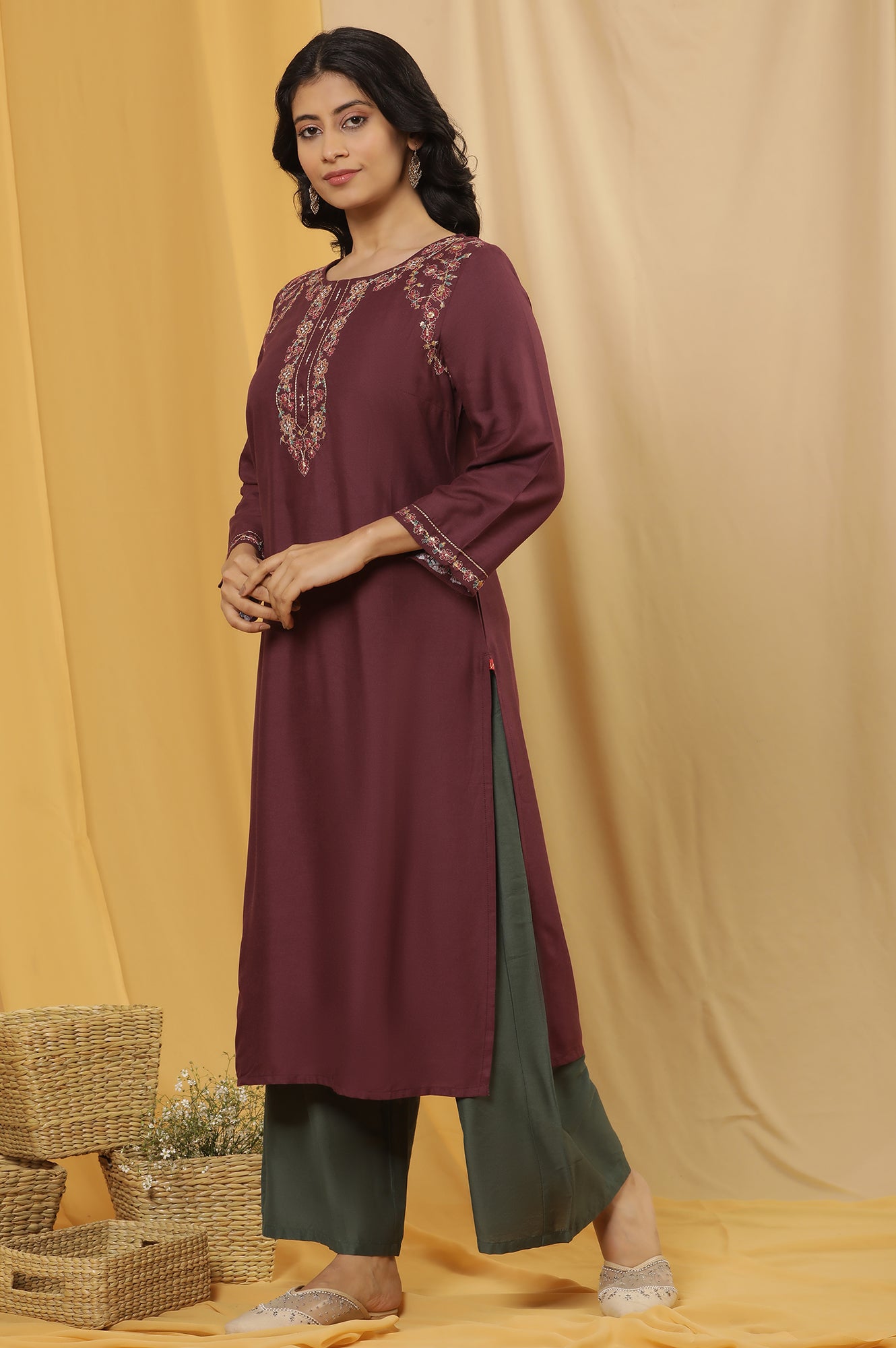 Purple Embroidered Kurta And Pants Set