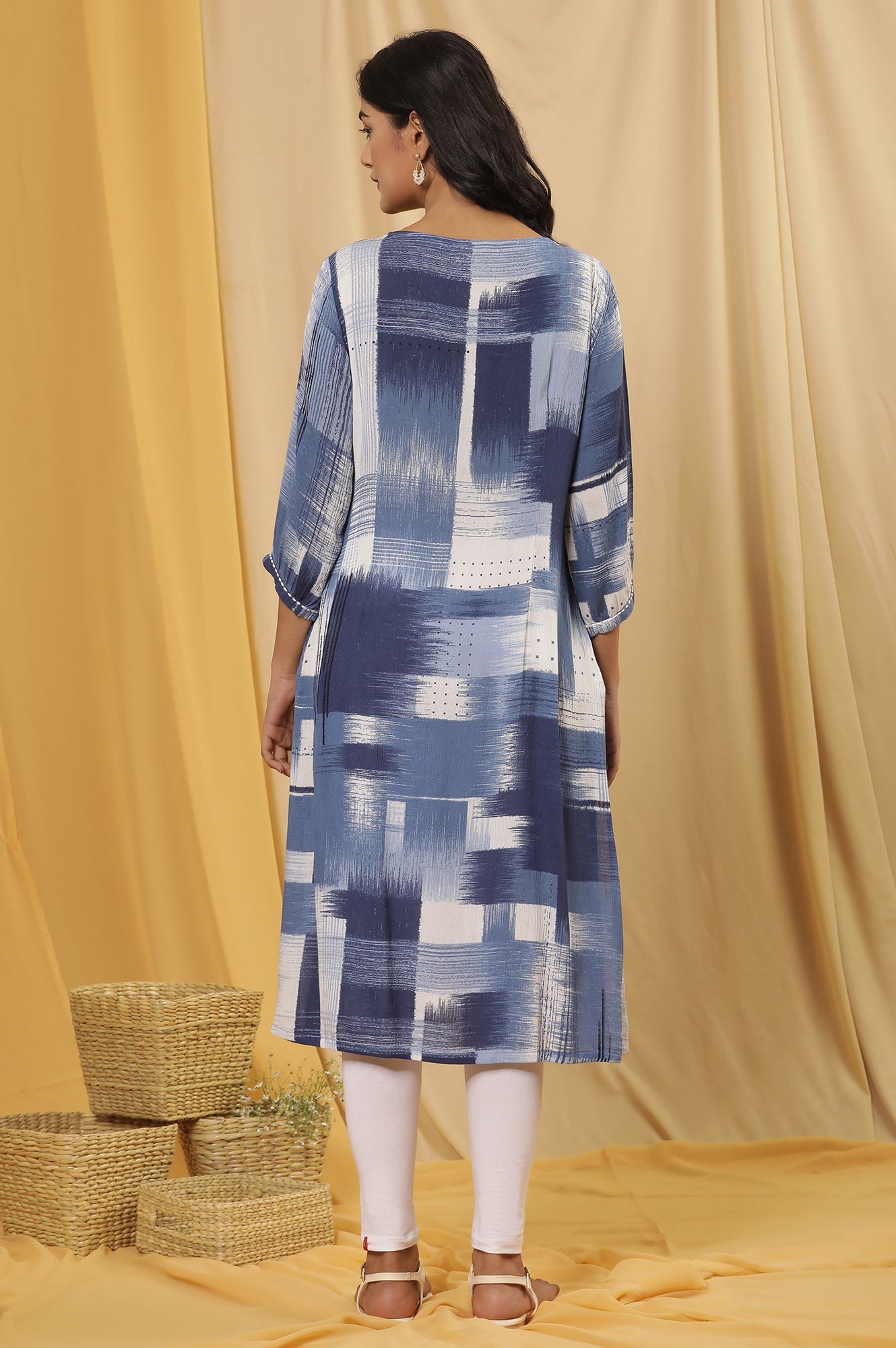 Blue Abstract Printed Kurta And Tights Set