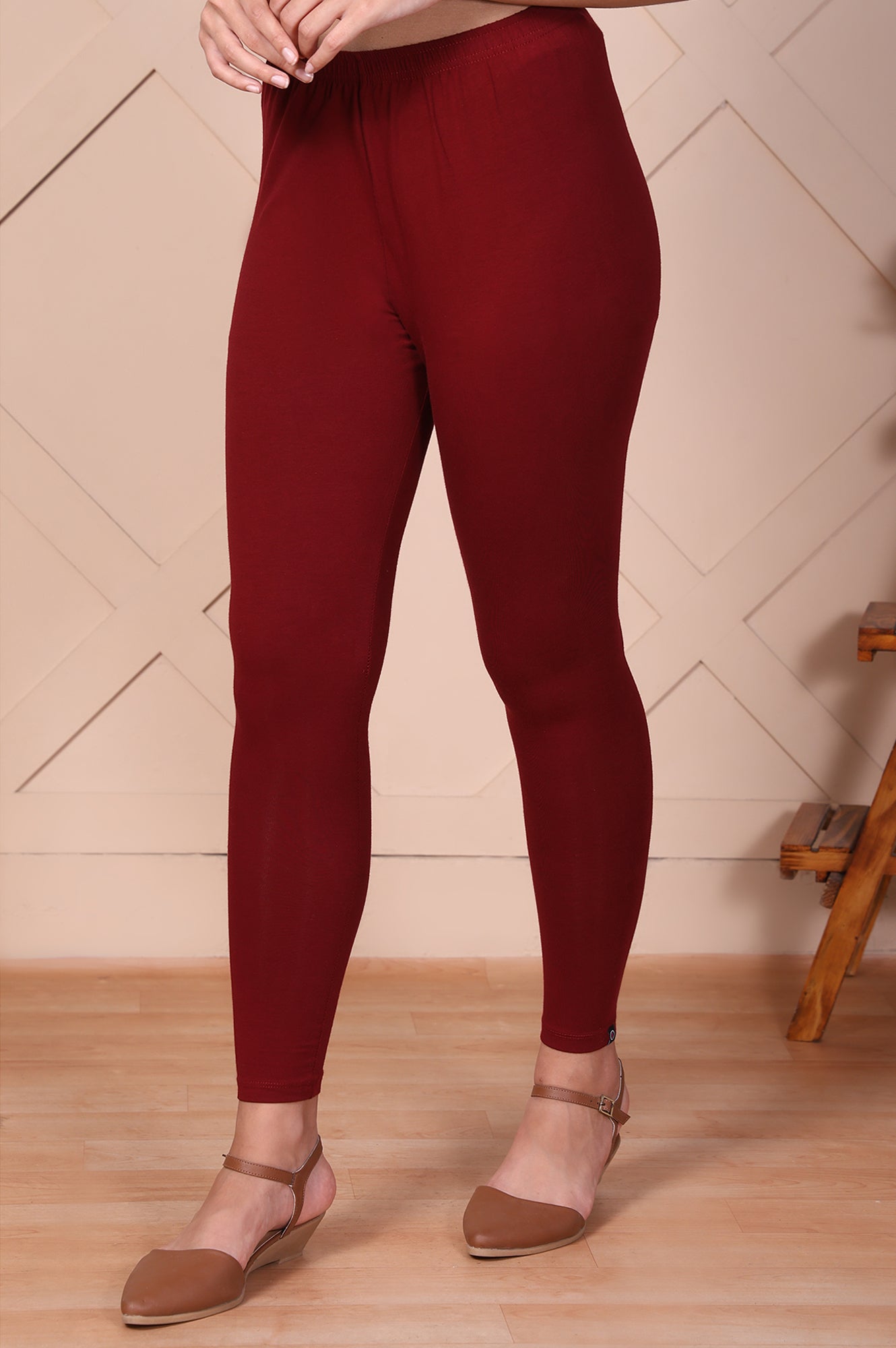 Maroon Solid Ankle-Length Cotton Leggings