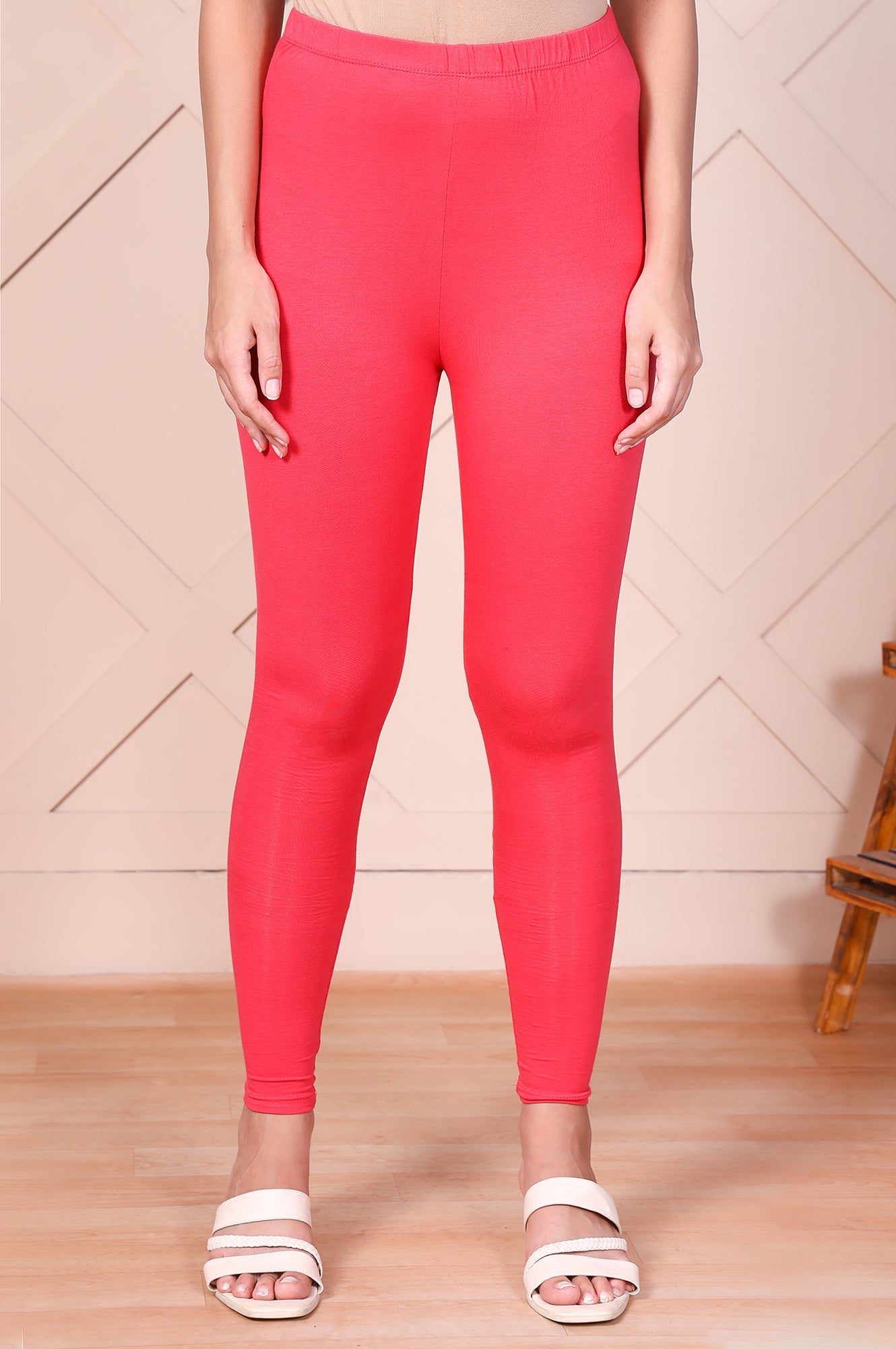 Pink Solid Ankle-Length Cotton Leggings