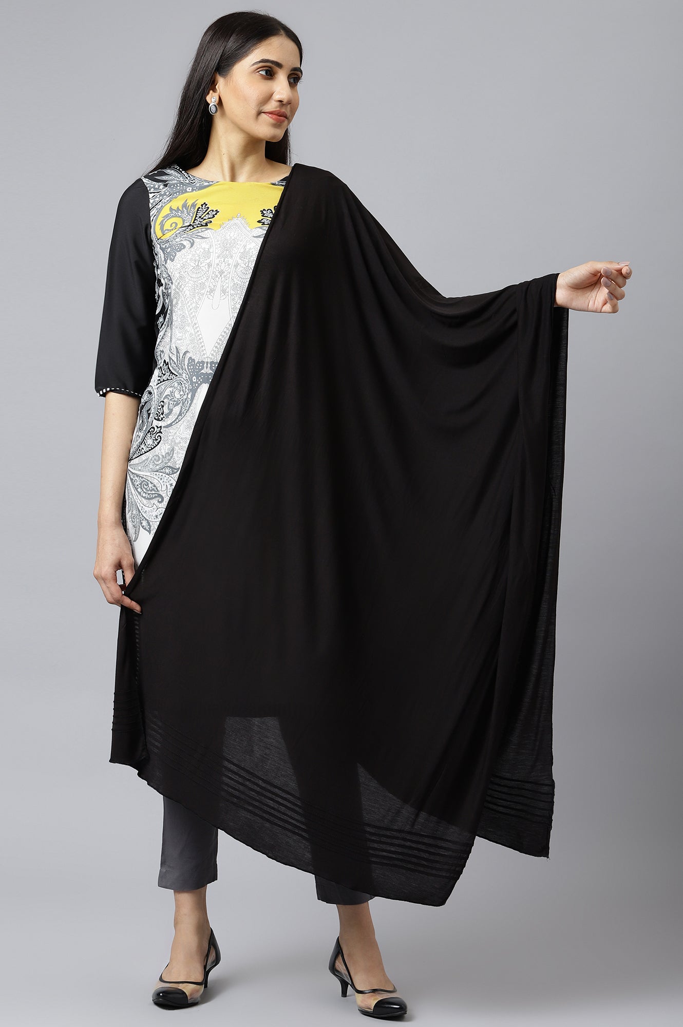 Black Pintuck Dupatta