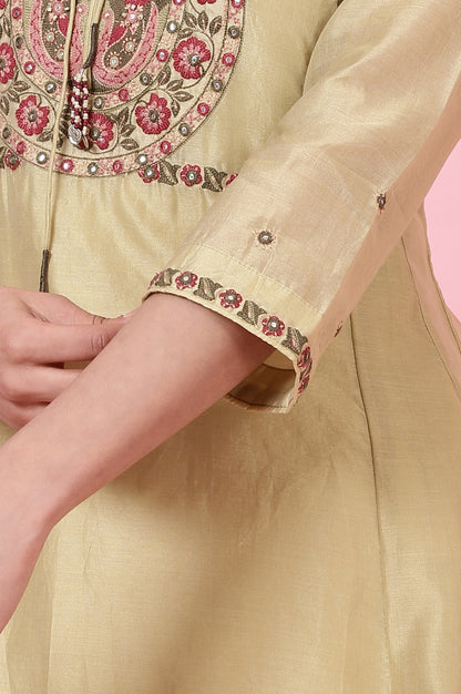 Sage Green Kurta with Multicoloured Aari Embroidery