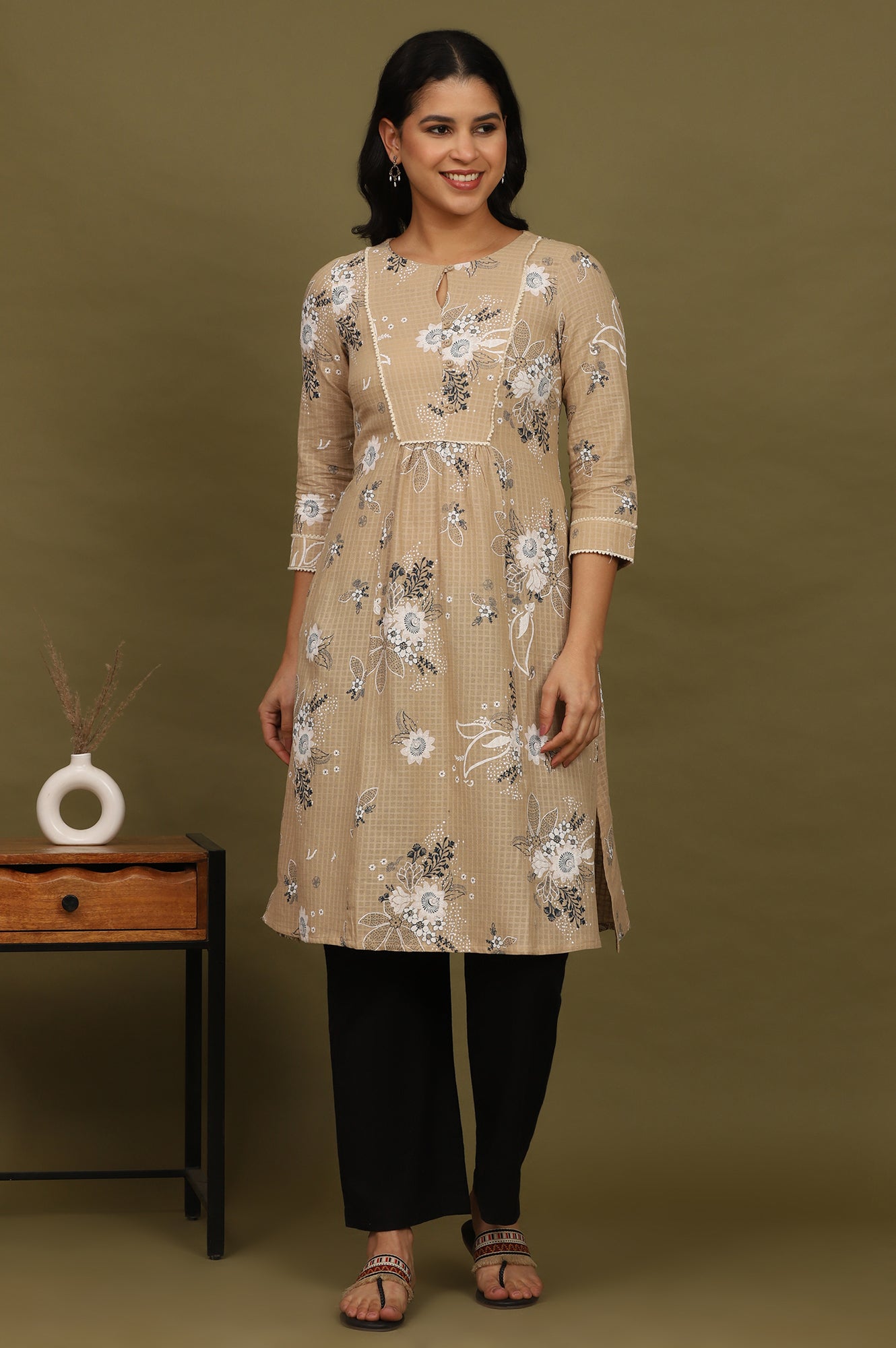 Beige Printed Sleevless Cotton Kurta main image 1
