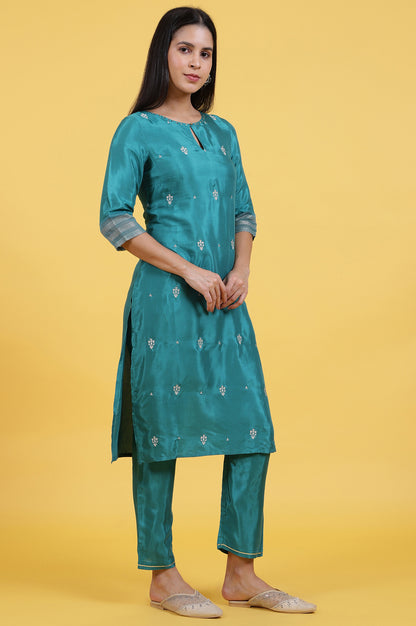 Blue Embroidered Rayon Straight Kurta in Keyhole Neck