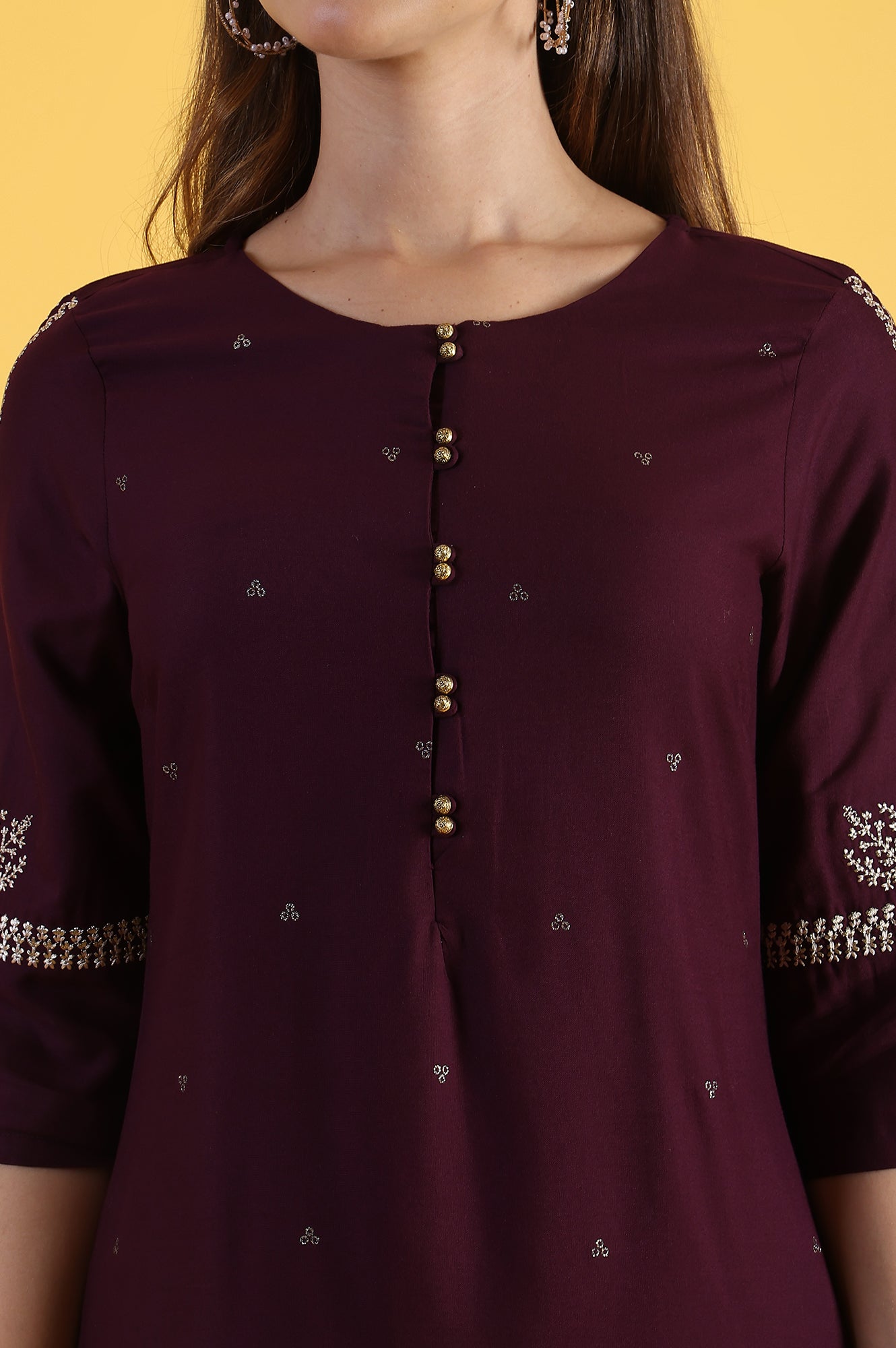 Purple Embroidered Straight Kurta in Round Neck