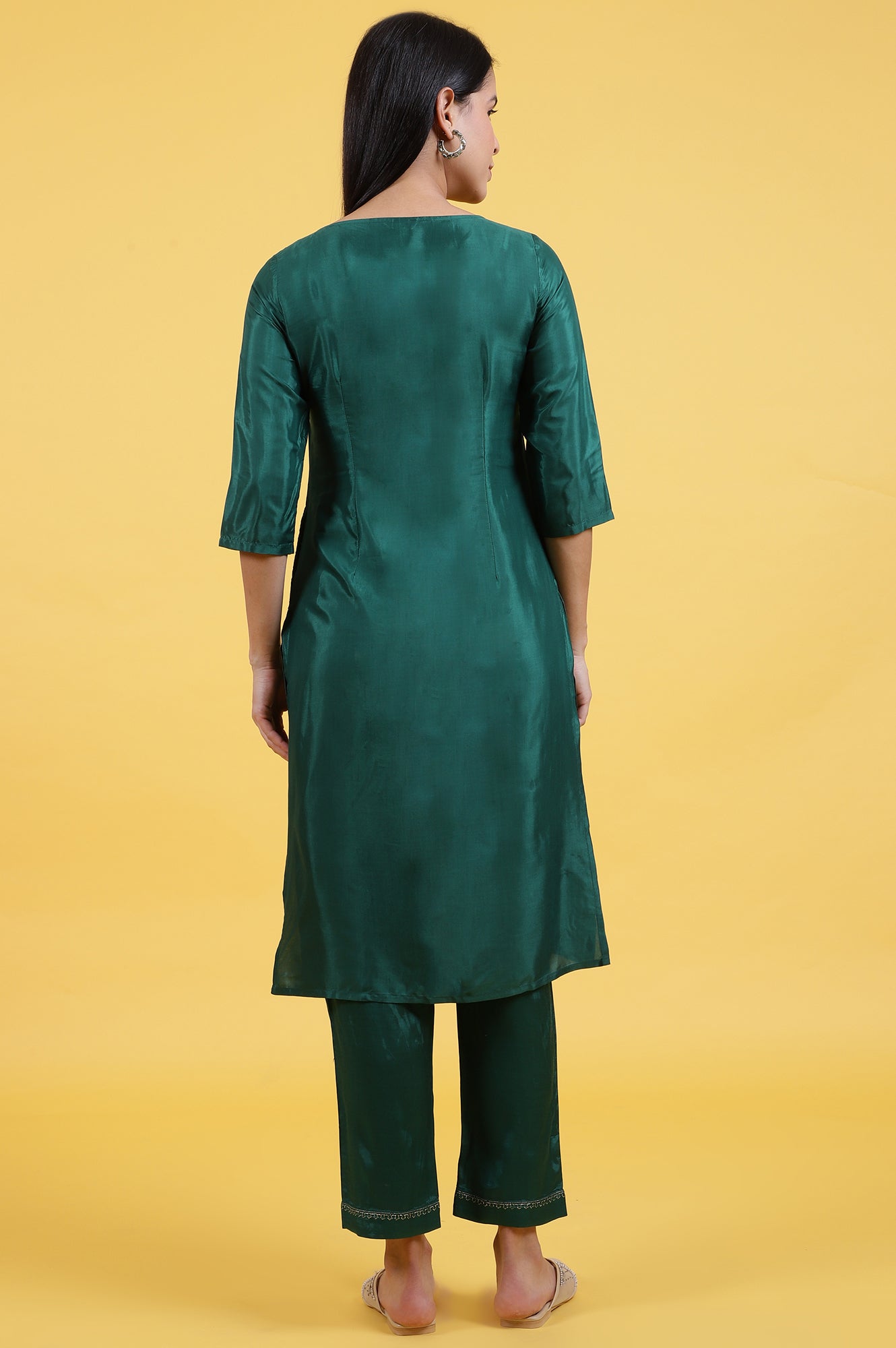 Green Thread Embroidered Straight Festive Kurta