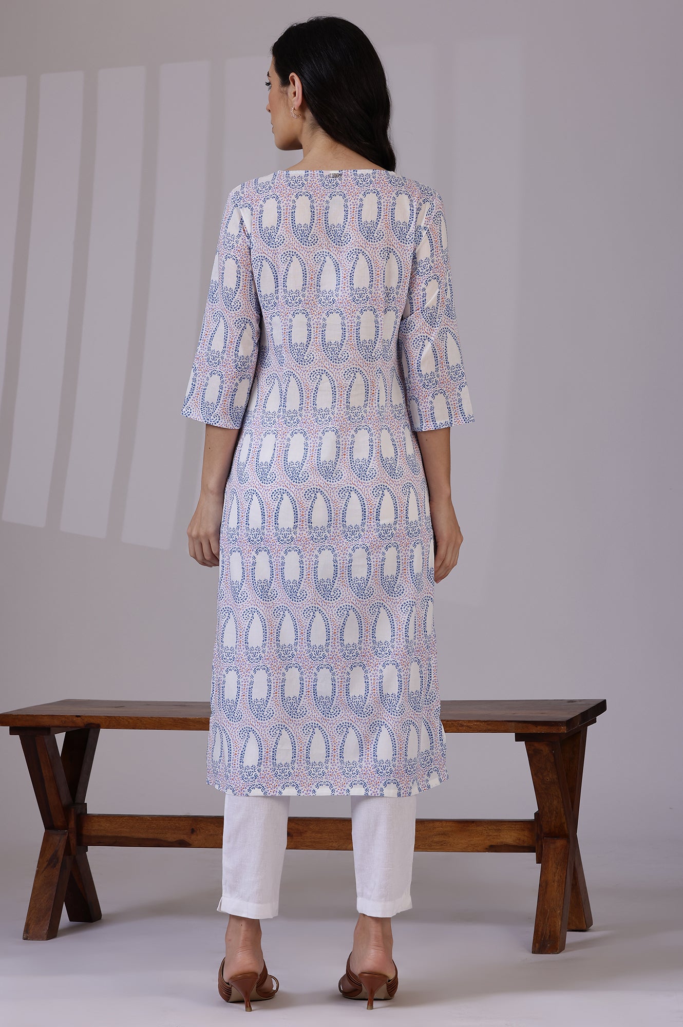 Off-White Floral Printed Pure Cotton Straight Kurta