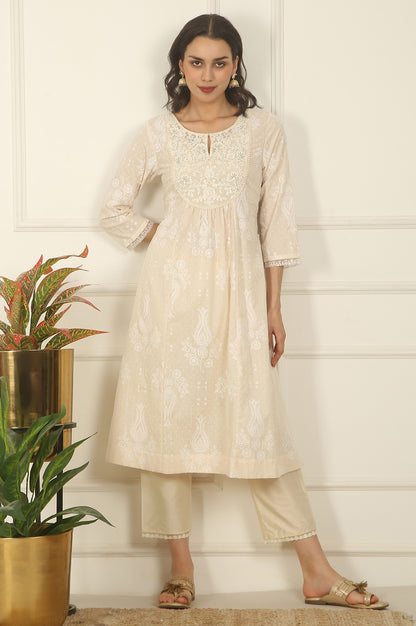 Daisy White Floral Printed Pure Cotton A-line Kurta