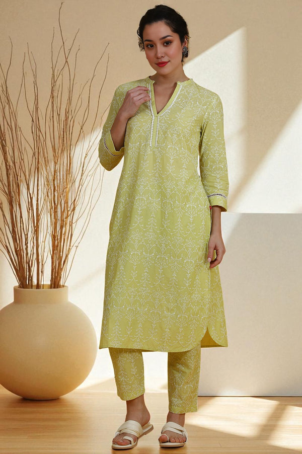 Green Embroidered Straight Pure Cotton Kurta