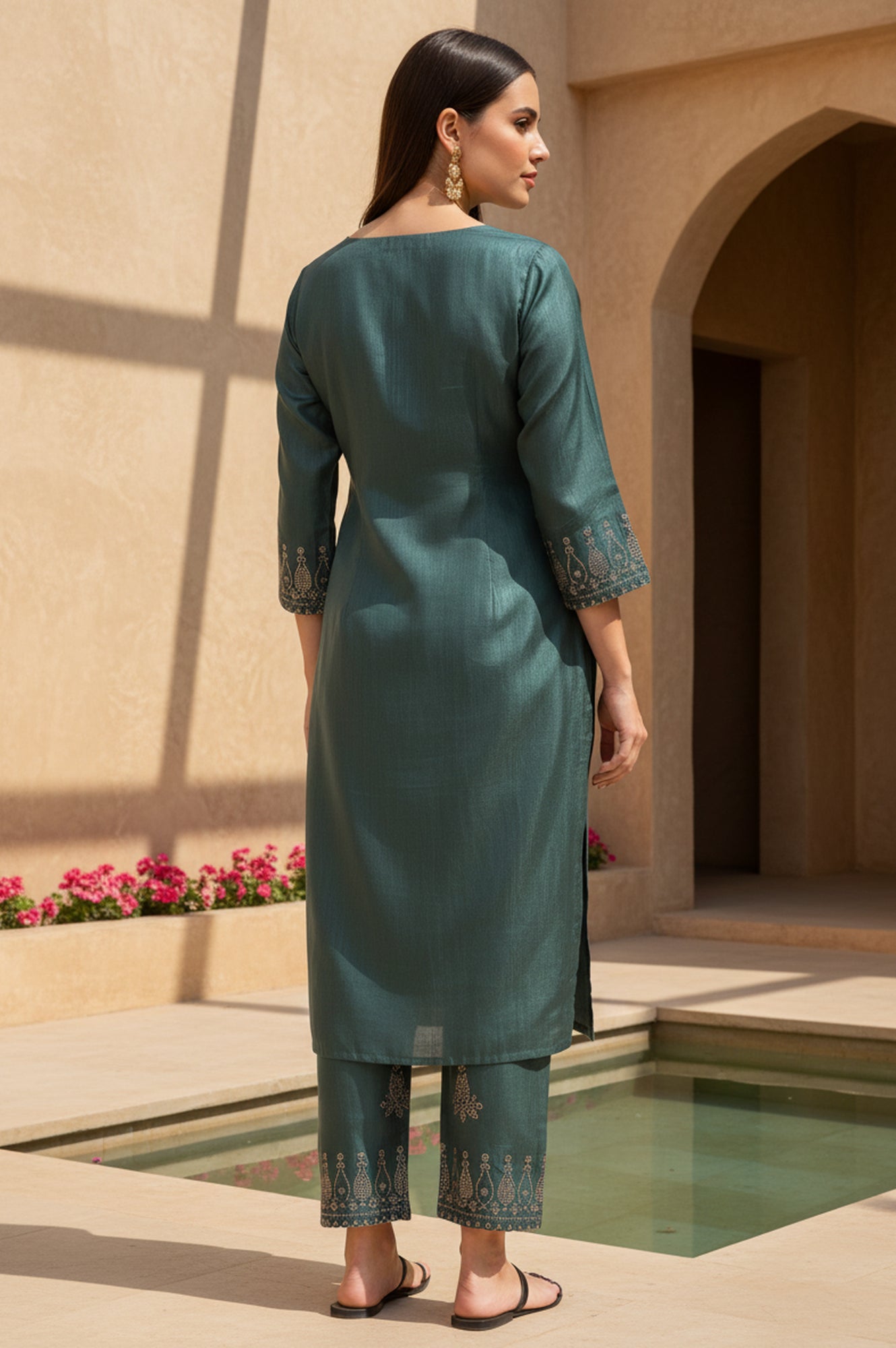 Green Mukaish Embellished Straight Kurta and Straight Pants Co-ord Set