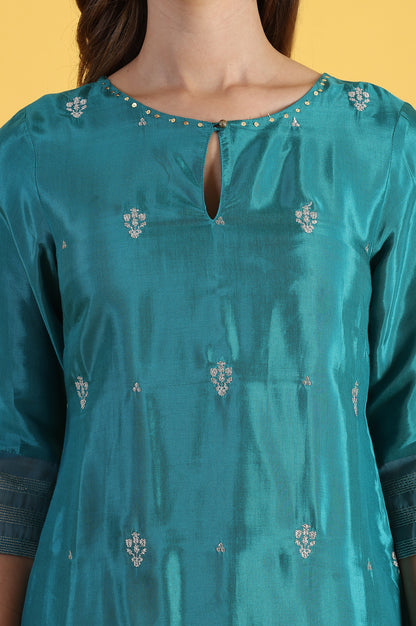 Blue Embroidered Rayon Straight Kurta and Straight Pants Set