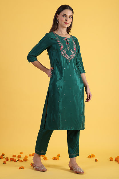 Green Thread Embroidered Straight Kurta and Pants Set with Dupatta 