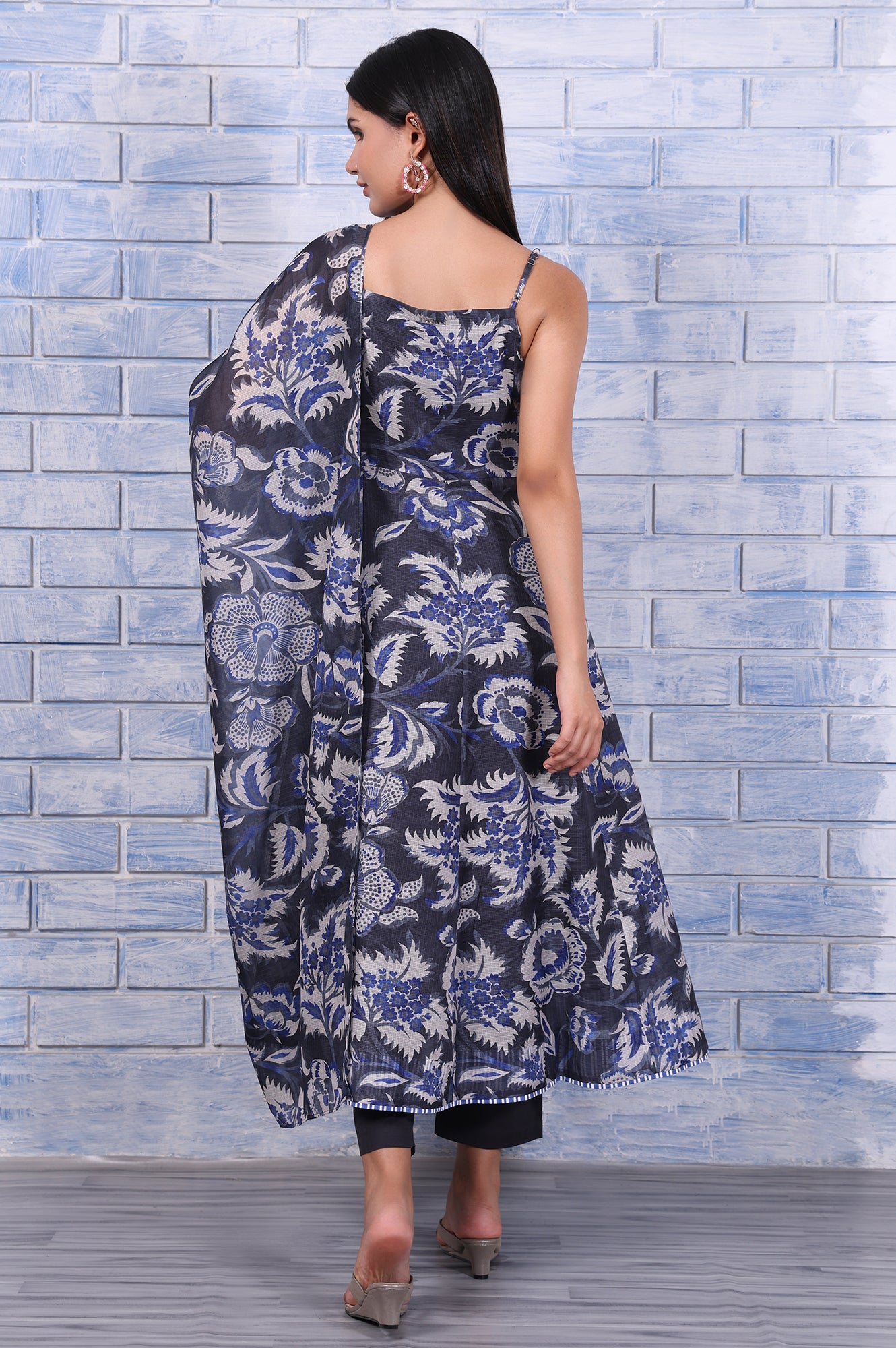 Grey Floral Printed Kota Flared Kurta, Straight Pant And Dupatta Set