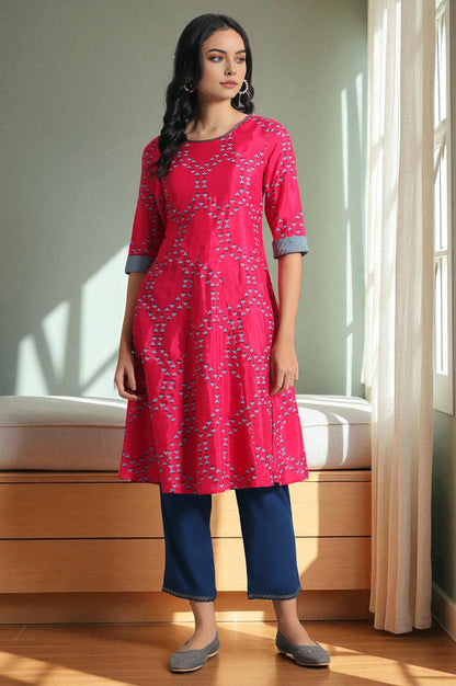 Pink Floral Printed Straight Shantung Kurta and Pants Set